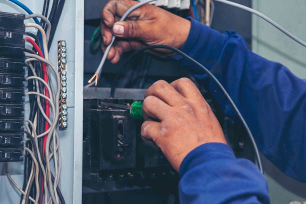 Best Circuit Breaker Repair  in Fords Prairie, WA